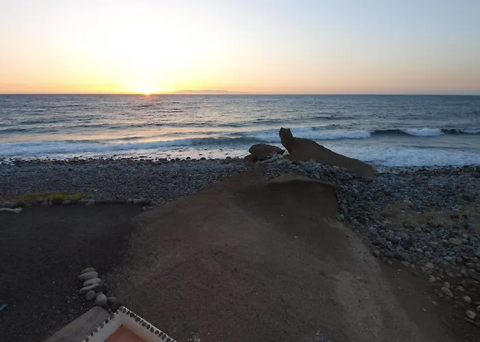 דירה Sunrise Directly At The Sea